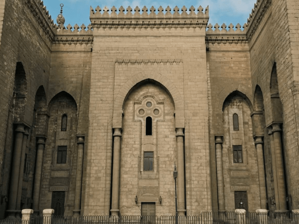 Visit Sultan Hassan Mosque