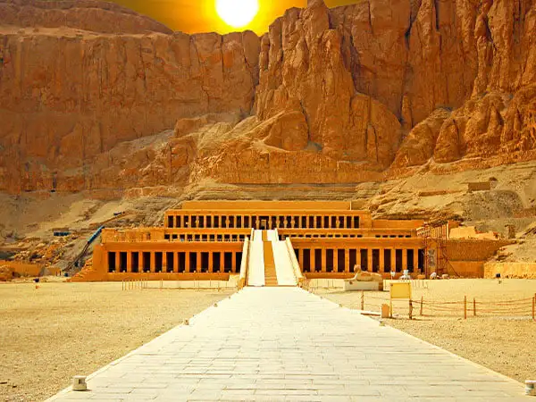 The Queen Hatshepsut temple visit